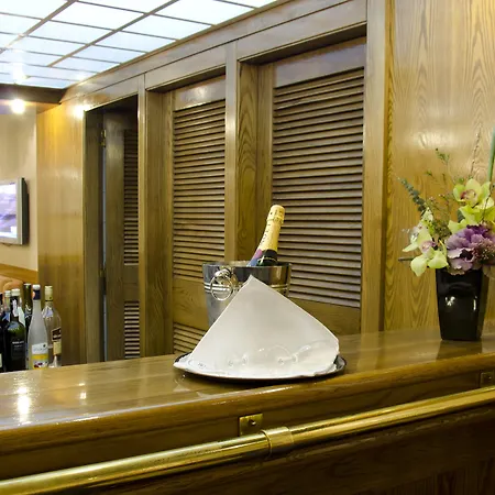 Vip Berna Hotel