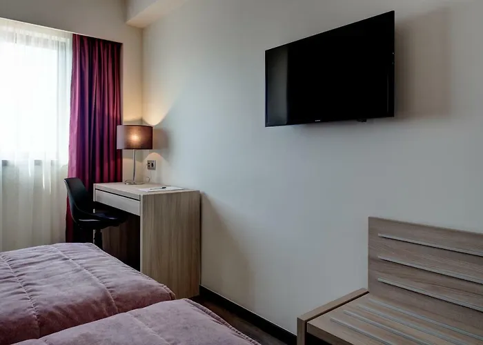 Szálloda Vip Berna 3*